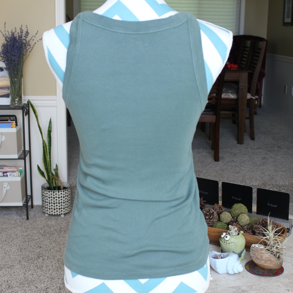 LOFT Tank Top - Picture 5 of 8